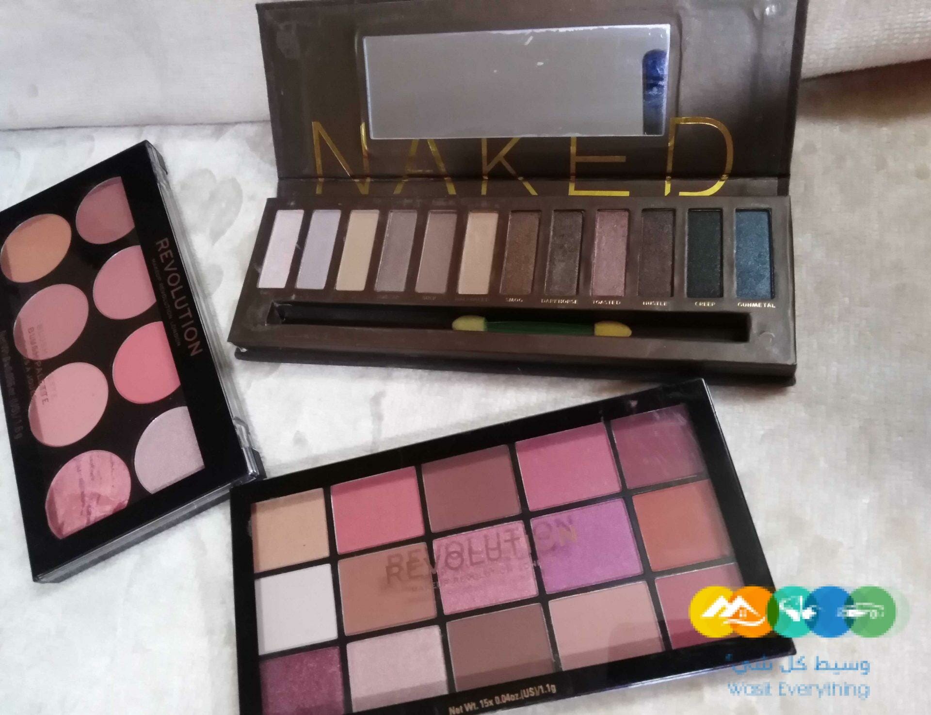 اي شادو وبلاشر جديد غير مستخدم