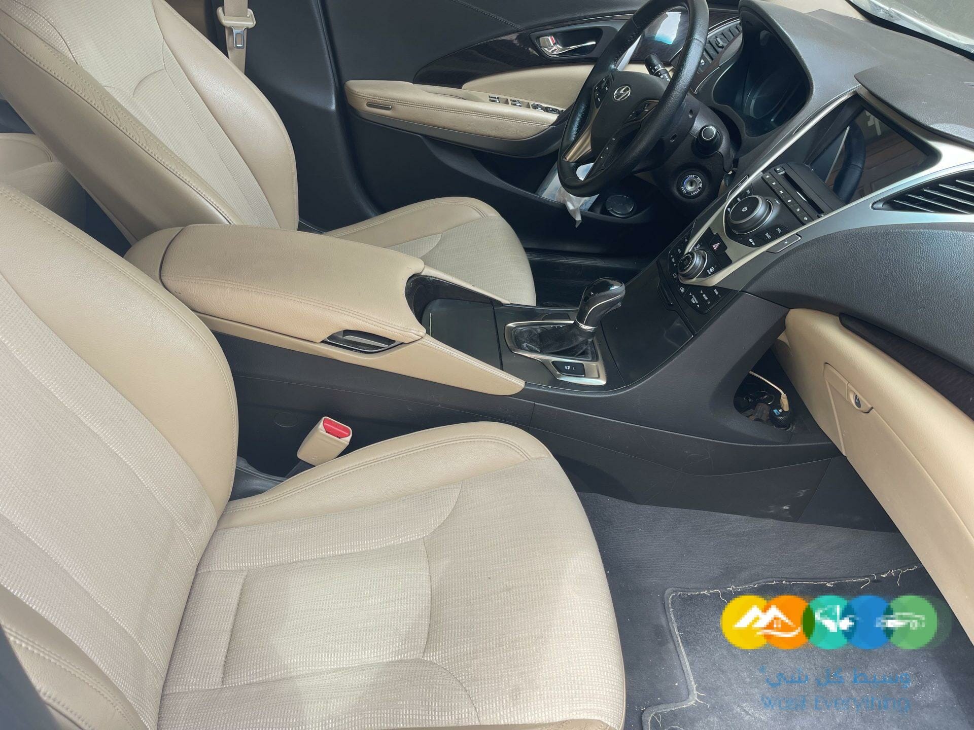 سياره هيواندي ازيرا