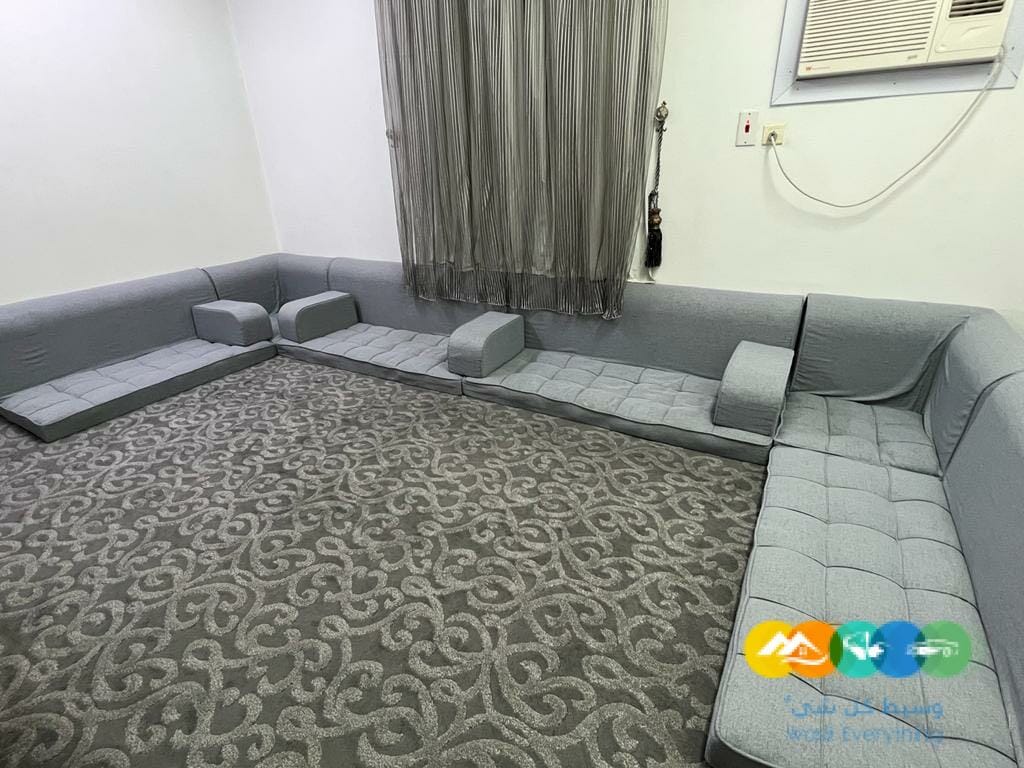 جلسة ارضي مع الفرشة نوع تركي