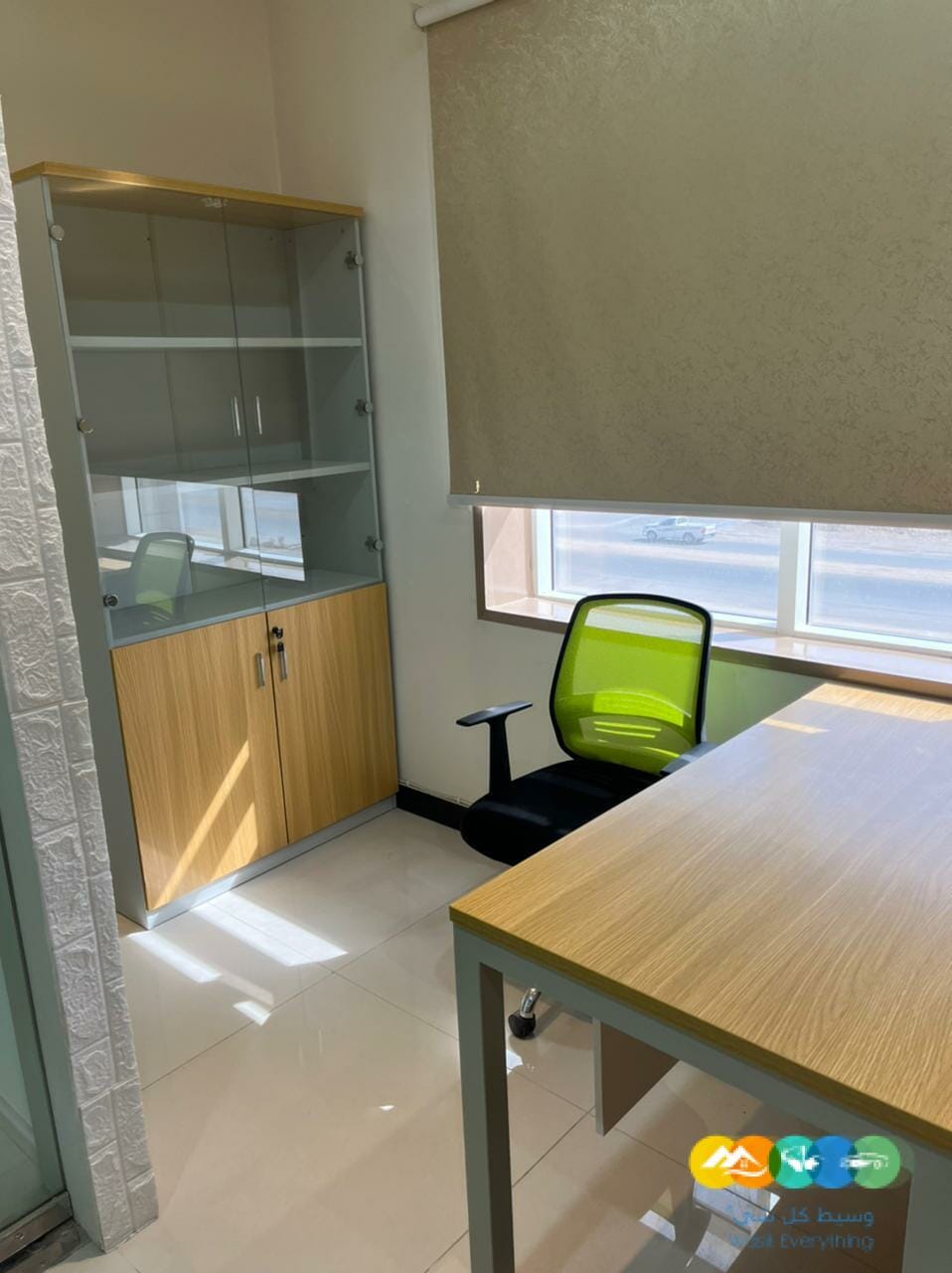 مكاتب مؤثثة للتأجير