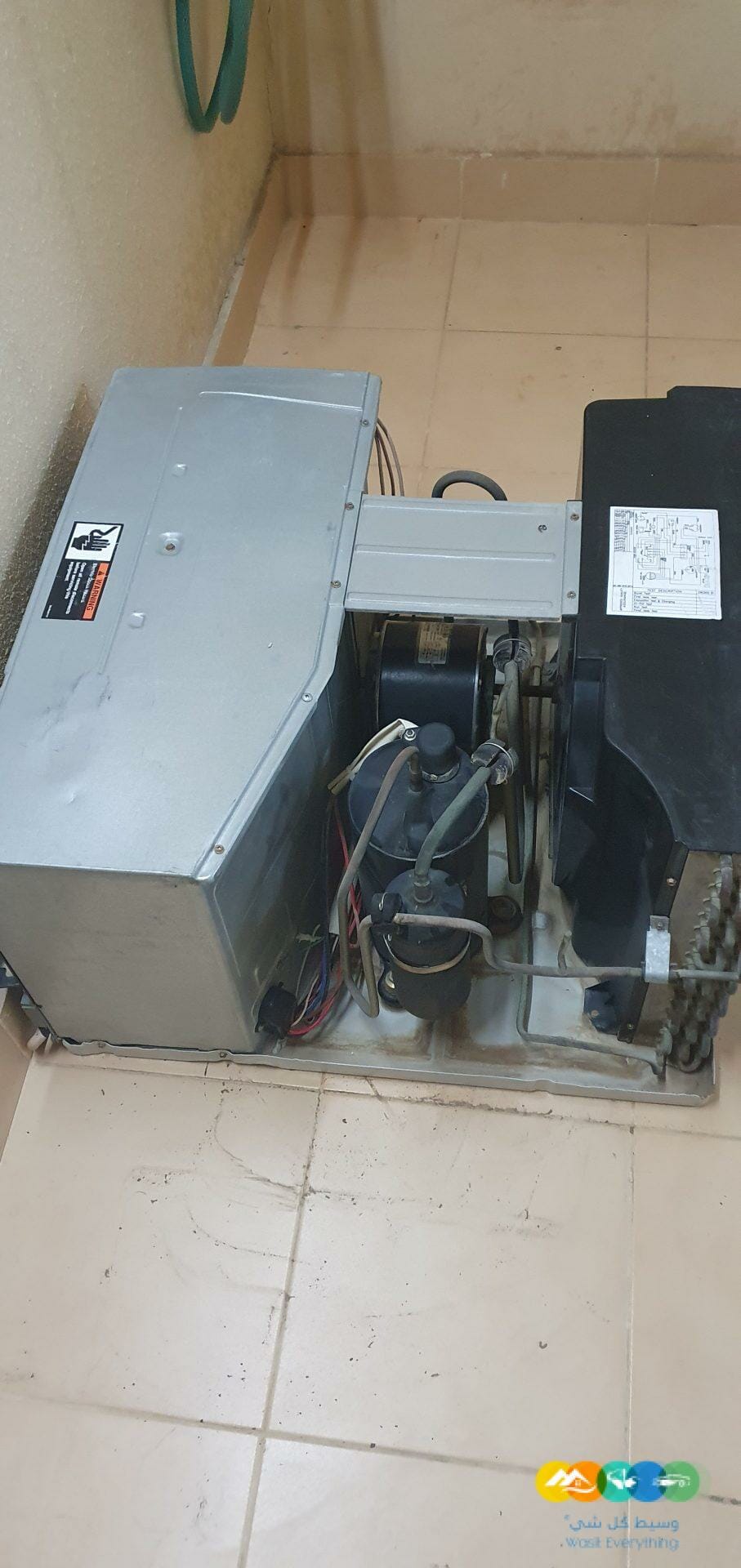 مكيف يورك شغال وبارد