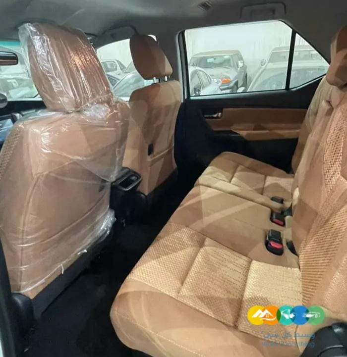 فورتشنر GX2 – 2022 اصفار