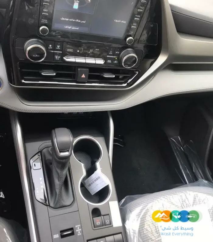 تويوتا هايلاندر LE هايبرد 2022