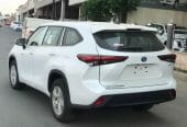 تويوتا هايلاندر LE هايبرد 2022