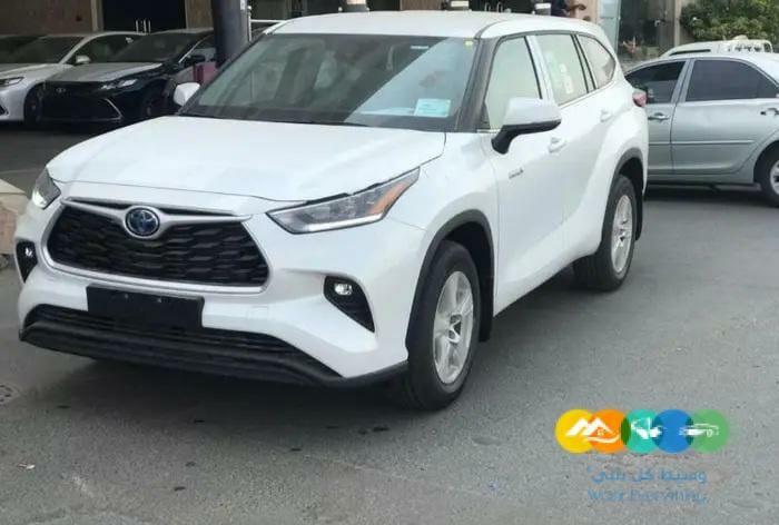 تويوتا هايلاندر LE هايبرد 2022