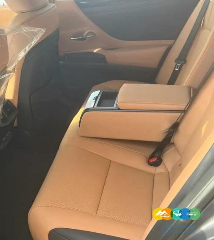 لكزس ES250 موصفات AA