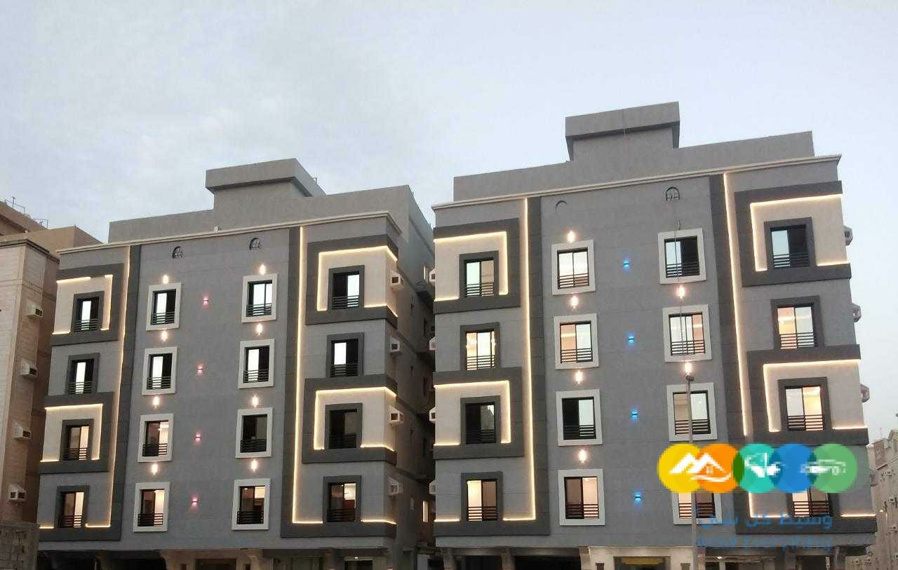 شقق كبيرة ٥ غرف وصالتين مساحة