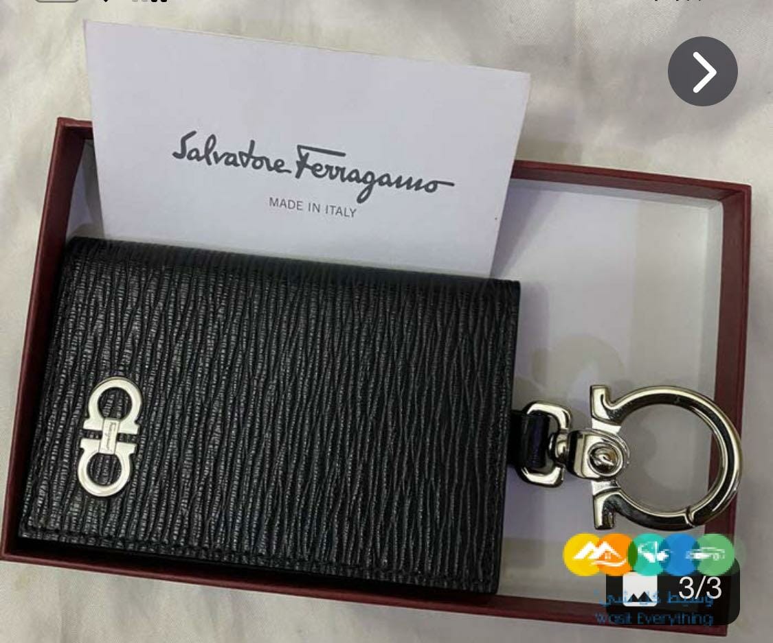 ميداليه جلد اسود مع فضي للرجال