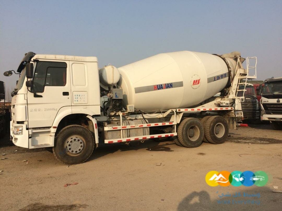 شاحنه howo خلاط اسمنت(4*6)