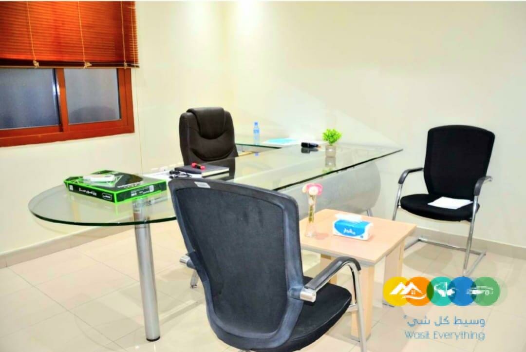 مكاتب مؤثثة للتاجير