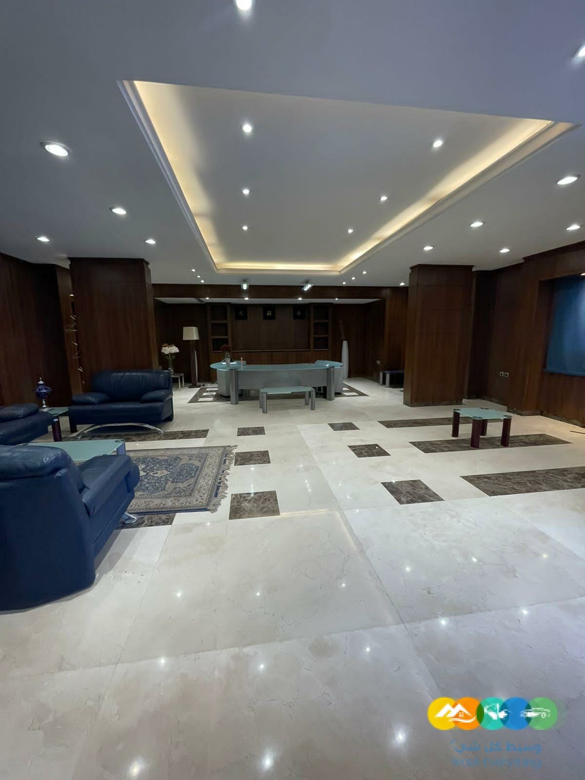 مكاتب مؤثثة للتأجير