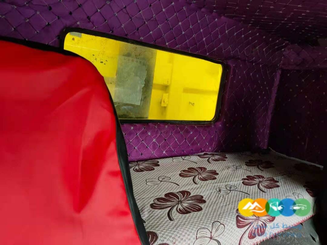 شاحنه howo قلاب للبيع