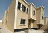 دور وملحق للبيع
