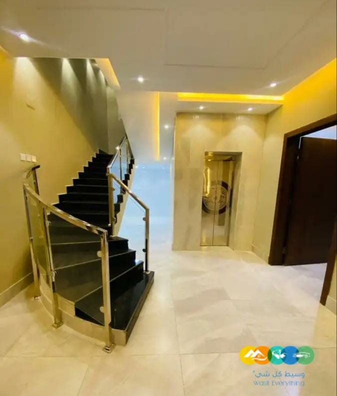 فلة مستقلة للبيع والتمليك