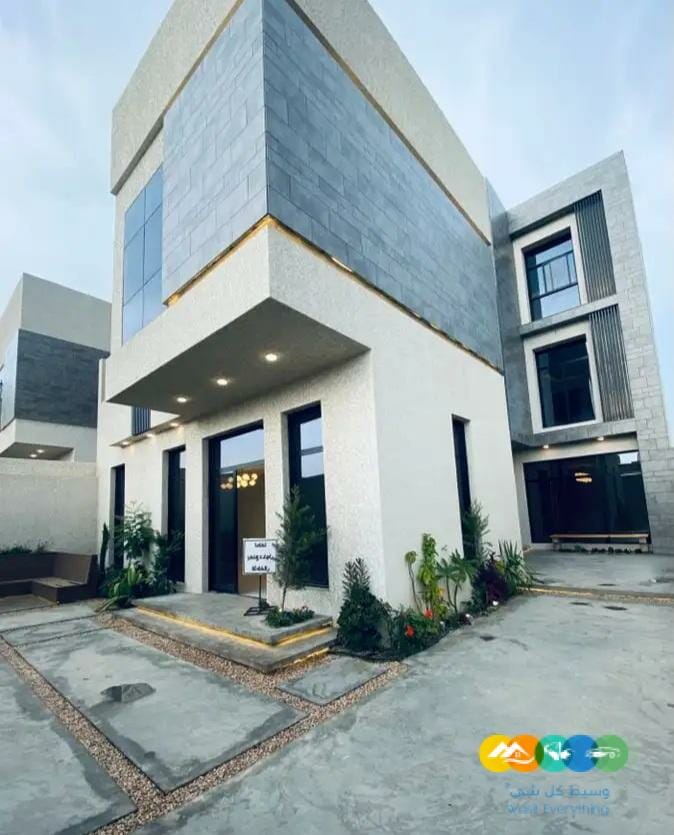 فلل دورين وملحق للبيع والتمليك