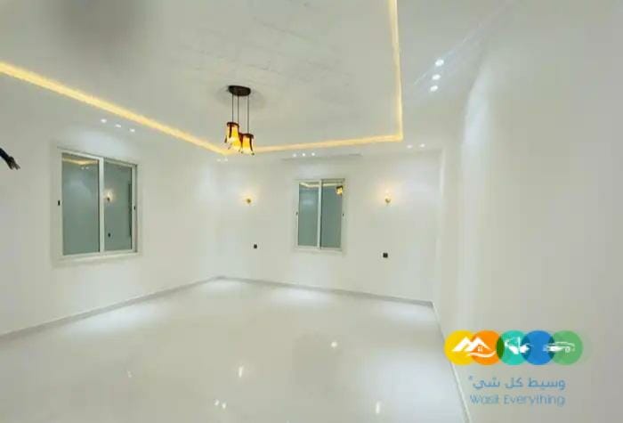 فلل منفصله دورين وملحق للبيع