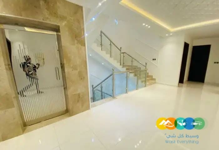 فلل منفصله دورين وملحق للبيع