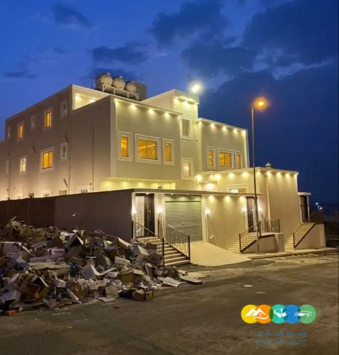 دور وملحق للبيع والتمليك