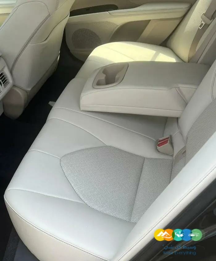 كامري GLEX بنزين 2022 اسود