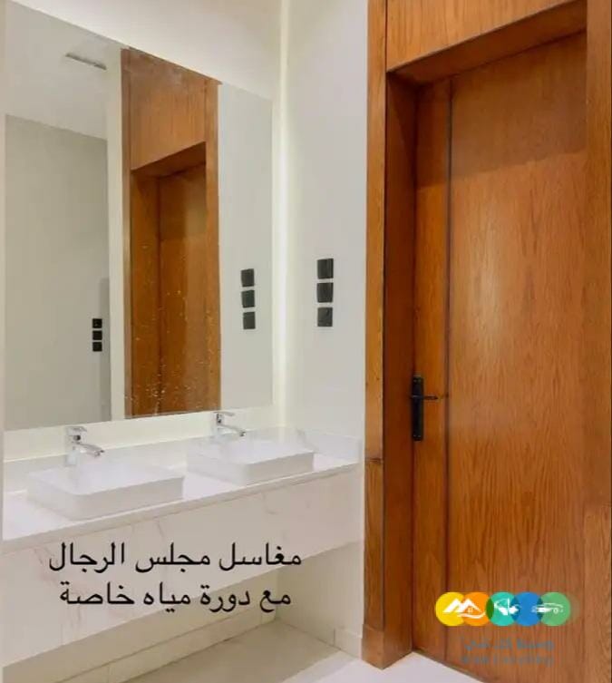 دور للبيع على ارض مستقله