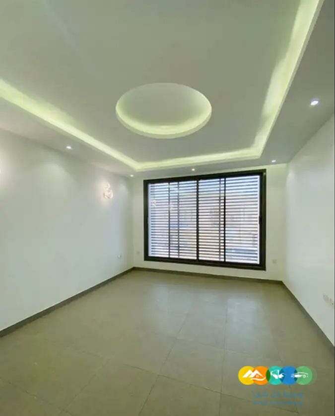 فلل راقيه للبيع بموقع مميز