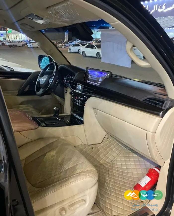 لكزس LX 570 فل كامل ( مباعة )