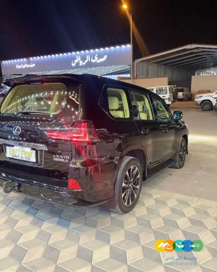 لكزس LX 570 فل كامل ( مباعة )