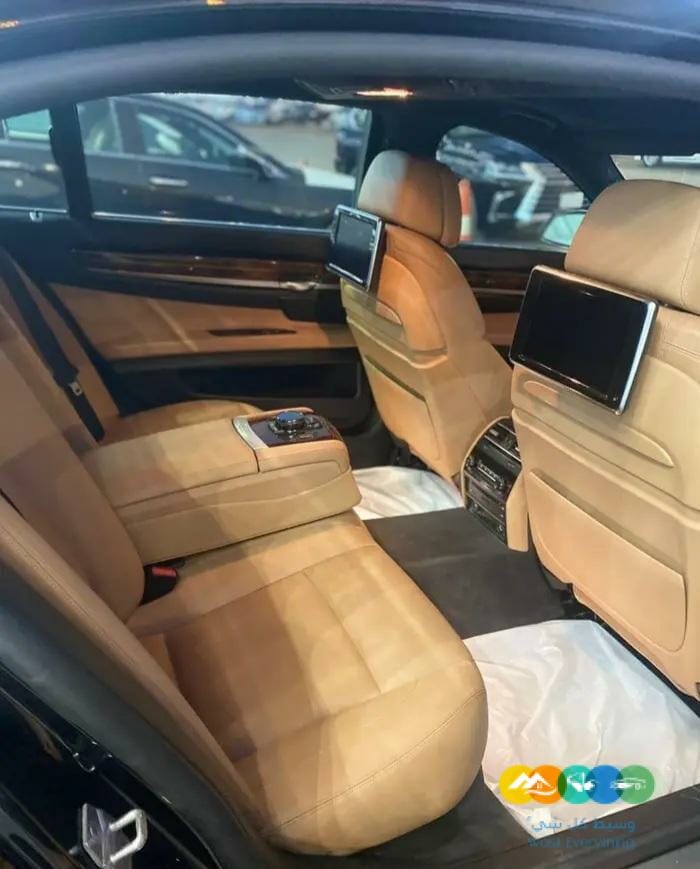 بي ام دبليو 2015 _ 730 / مباعة