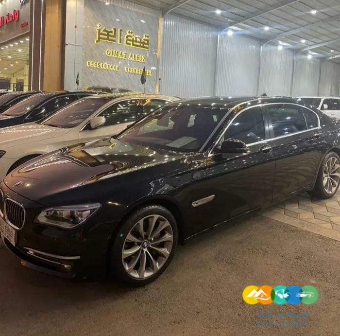 بي ام دبليو 2015 _ 730 / مباعة