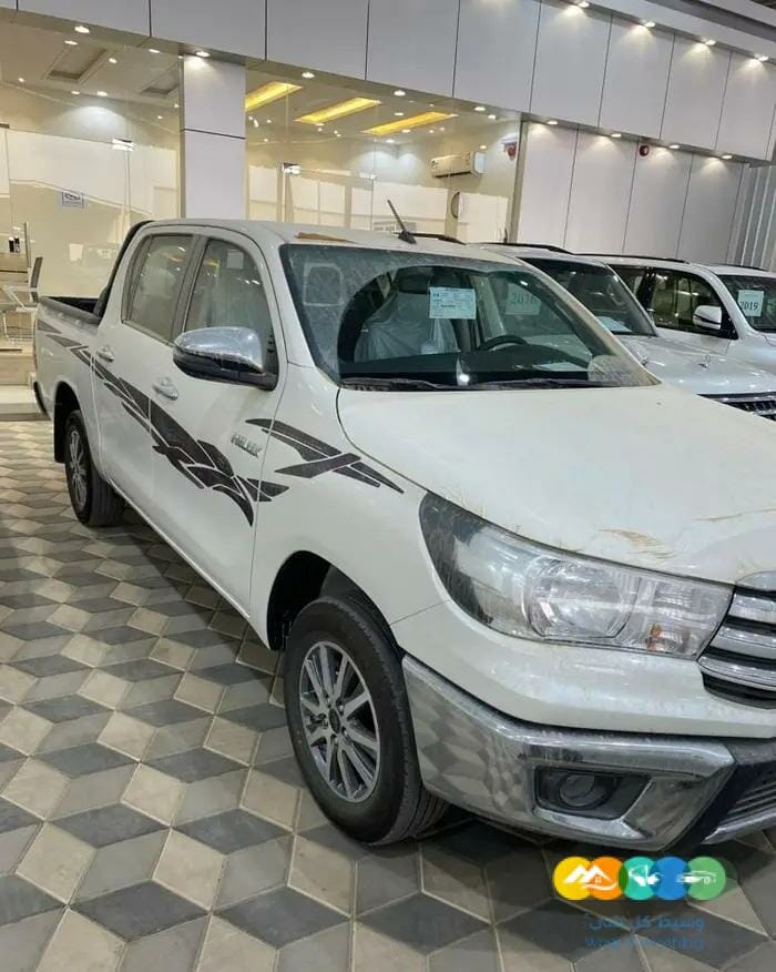 هايلوكس 2022 GLX2 جنوط بنزين