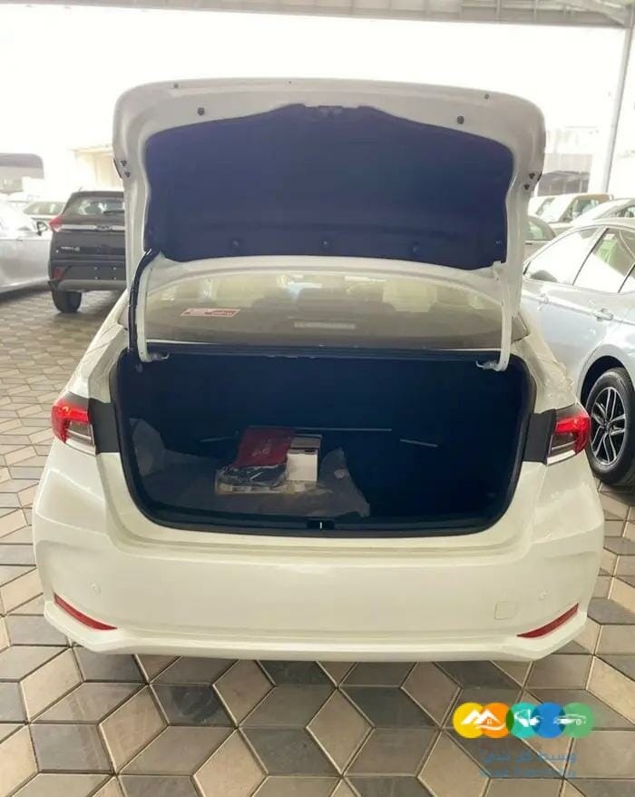 كورولا فل كامل 2000cc جديد