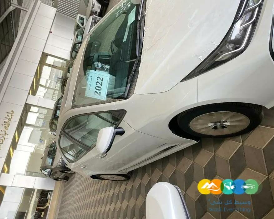 كورولا فل كامل 2000cc جديد