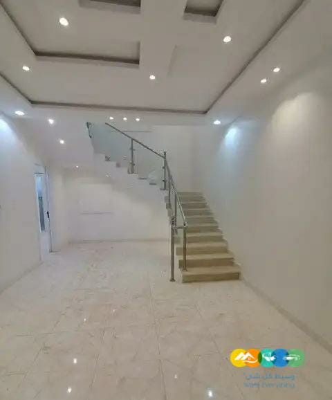 فيلا للبيع مساحه 200م بسعر 960