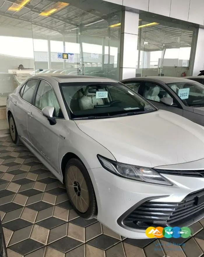 كامري هايبرد GLE م 22 (مباعة)