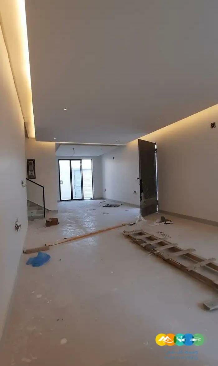 فيلا للبيع بحي ظهره البديعه