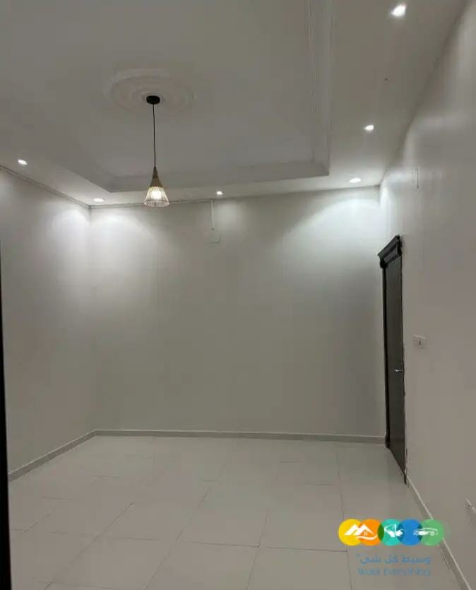 للايجار دور ارضي / تاجير