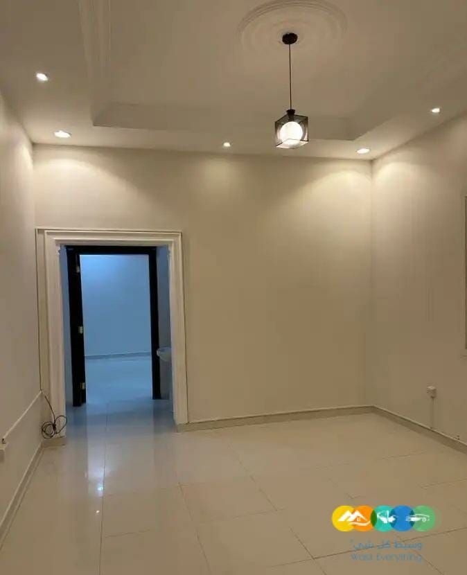 للايجار دور ارضي / تاجير