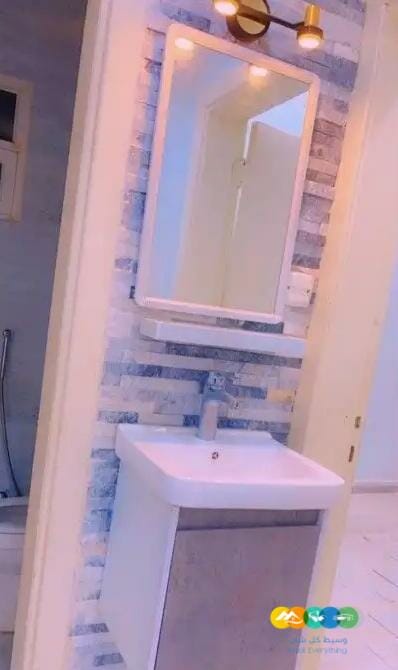 شقه للبيع حى لبن