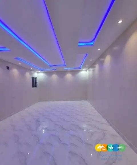 دور وثلاث شقق بحي بدر المزيني