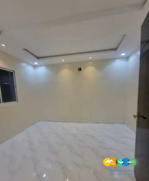 دور وثلاث شقق بحي بدر المزيني