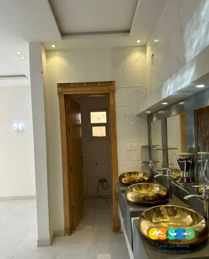 للايجار دور ارضي طويق / منتهي