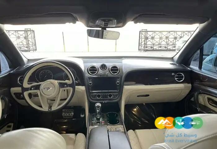 بنتياقا 2017 فل V12 / تم البيع