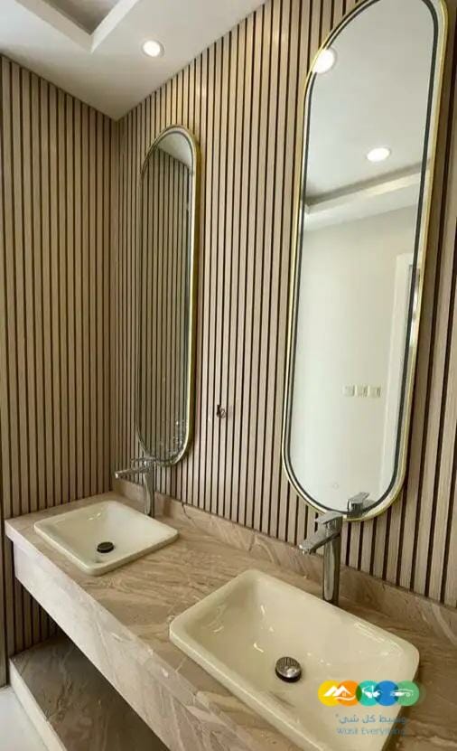 فيلا فاخرة للبيع بحى الضيافة