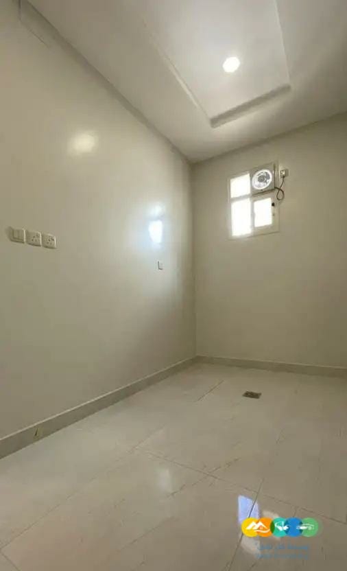 فيلا فاخرة للبيع بحى الضيافة