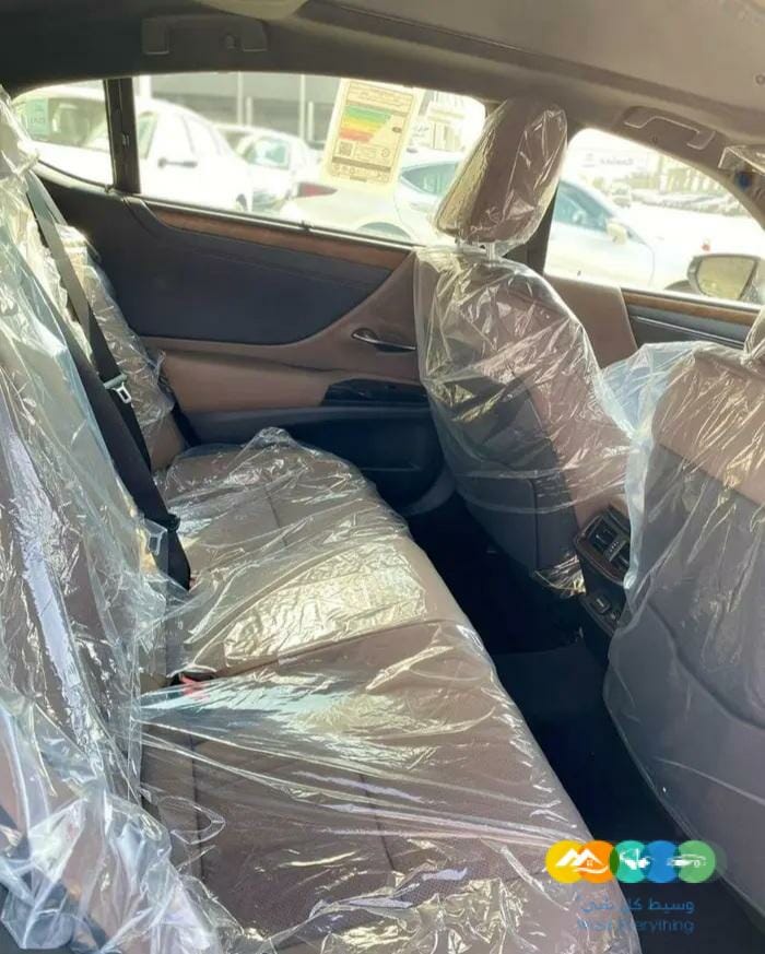 لكزس ES 350 خليجي فل كامل 2022