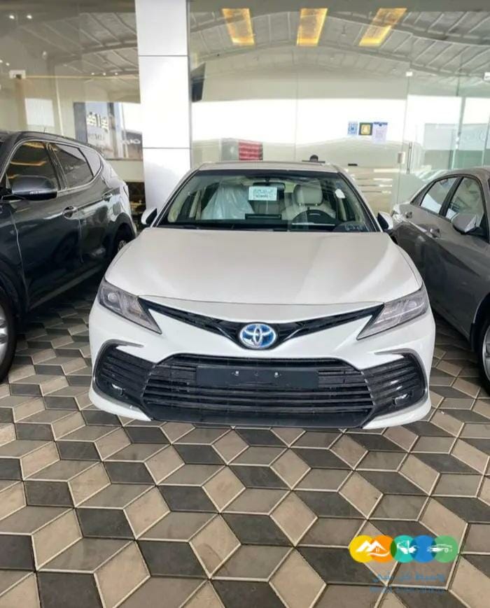 كامري هايبرد GLE موديل 2022