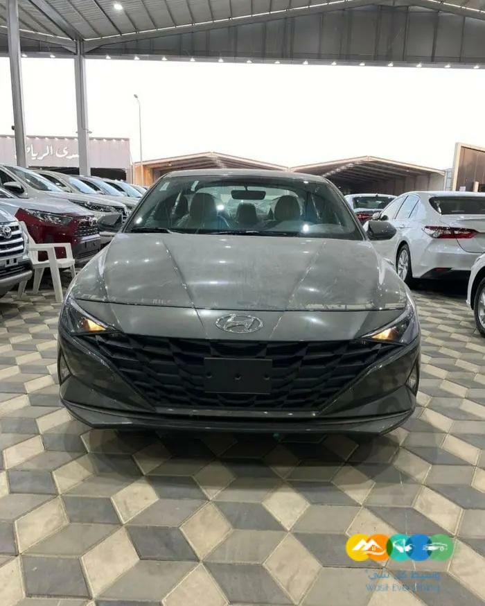 هونداي النترا 2023 ستاندر 1600