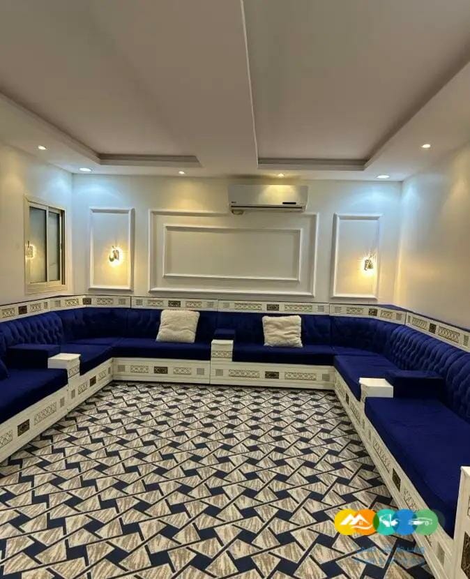 للايجار دور ارضي مستقل بطويق // منتهي