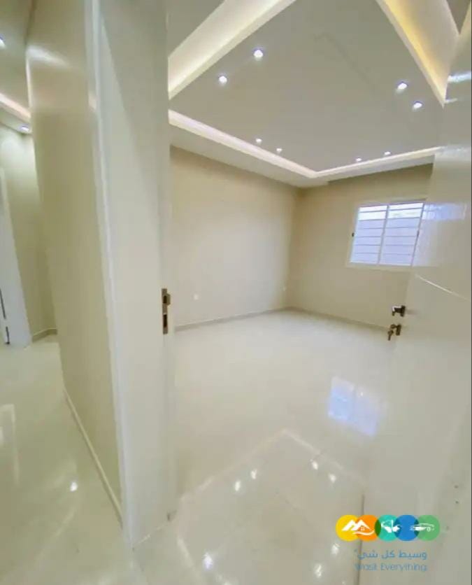 شقق ارضية مستقلة م 250