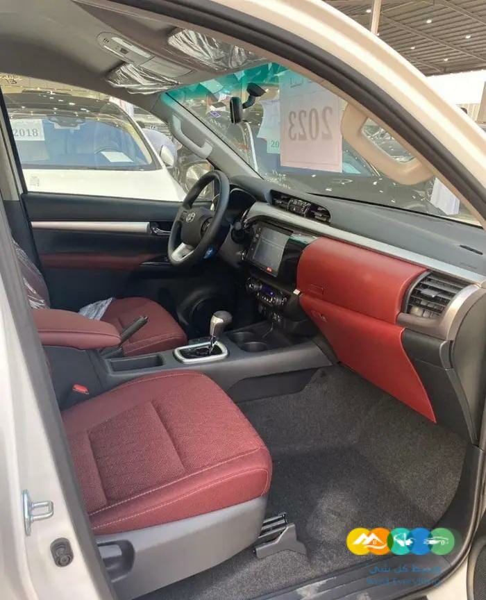 هايلوكس 2023 ديزل 2400 S_GLX